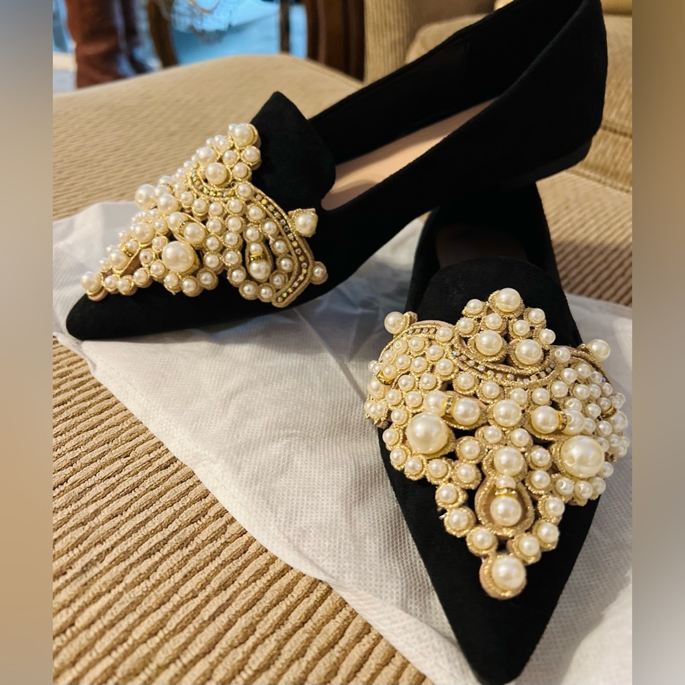NEW IN BOX Black flats with faux pearls and rhinestones.  Size 6